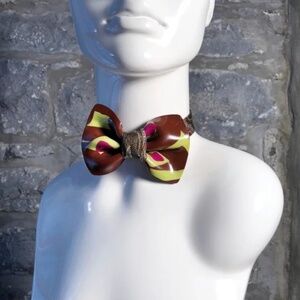 Guillotine Sculpted Bow Tie: Logan